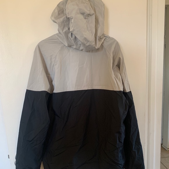 Black & Gray Disneyland Windbreaker Jacket - Picture 3 of 4